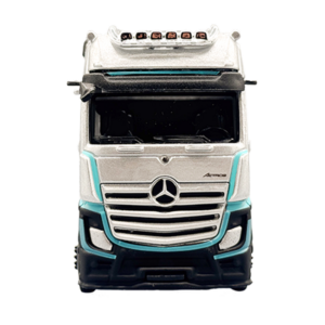 #2 MERCEDES - BENZ ACTROS 1851 PLATEADO.NEGRO - TRACTO POWER 1.64 <ul> <li><span class="OYPEnA font-feature-liga-off font-feature-clig-off font-feature-calt-off text-decoration-none text-strikethrough-none">Marca: Maisto</span></li> <li><span class="OYPEnA font-feature-liga-off font-feature-clig-off font-feature-calt-off text-decoration-none text-strikethrough-none">colección a escala 1/64</span></li> <li><span class="OYPEnA font-feature-liga-off font-feature-clig-off font-feature-calt-off text-decoration-none text-strikethrough-none">Son 6 referencias diferentes</span></li> <li>Presentación en caja</li> <li><span class="OYPEnA font-feature-liga-off font-feature-clig-off font-feature-calt-off text-decoration-none text-strikethrough-none">MATERIAL: METAL CON ACCESORIOS EN GOMA Y PLÁSTICO</span></li> <li><span class="OYPEnA font-feature-liga-off font-feature-clig-off font-feature-calt-off text-decoration-none text-strikethrough-none">ALTO NIVEL DE DETALLE</span></li> <li><span class="OYPEnA font-feature-liga-off font-feature-clig-off font-feature-calt-off text-decoration-none text-strikethrough-none">MOVIMIENTO SEGÚN LA REFERENCIA</span></li> </ul>