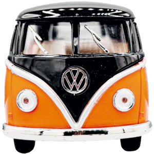 <p class="" data-start="0" data-end="69"><strong data-start="0" data-end="67">NARANJA BUS VOLKSWAGEN 1962</strong></p> <p class="" data-start="0" data-end="69"><strong data-start="0" data-end="67">Miniatura – Escala 1.32</strong></p> <p class="" data-start="71" data-end="237">Clásico modelo en miniatura con <strong data-start="103" data-end="128">alto nivel de detalle</strong> y <strong data-start="131" data-end="153">motor de retroceso</strong>. Fabricado con <strong data-start="169" data-end="188">cuerpo de metal</strong>, <strong data-start="190" data-end="209">llantas en goma</strong> y accesorios en plástico.</p> <p class="" data-start="239" data-end="386">✅ <strong data-start="241" data-end="274">Abre puertas según referencia</strong><br data-start="274" data-end="277" />✅ <strong data-start="279" data-end="308">Escala 1.32 | Peso: 110 grs</strong><br data-start="308" data-end="311" data-is-only-node="" />✅ <strong data-start="313" data-end="343">Cuatro colores disponibles</strong><br data-start="343" data-end="346" />✅ <strong data-start="348" data-end="384">Presentación individual sin caja</strong></p> <p class="" data-start="388" data-end="407"><strong data-start="388" data-end="398">Marca:</strong> KINSMART</p>